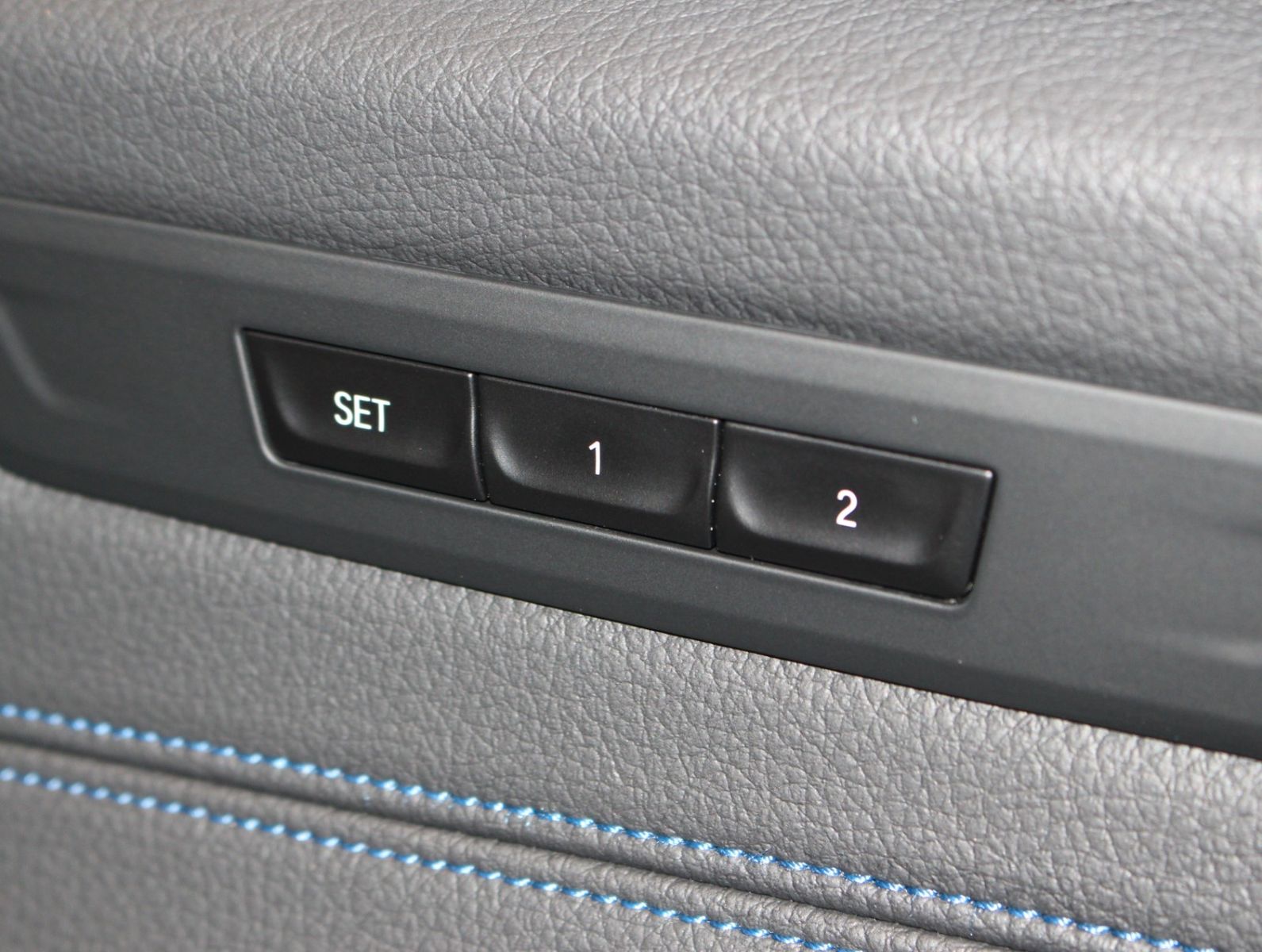 Fahrzeugabbildung BMW 545e xDrive M-Sport*Hud*GSD*360° Kamera