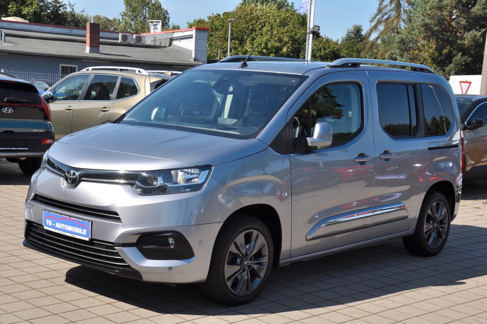 Toyota Proace City Verso L1 Executive Aut. AHK-PANO-HUD