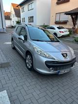 Peugeot 207 SW Sport 120 VTi Automatik Sport - Peugeot 207 mit Benzin-Antrieb: Automatik