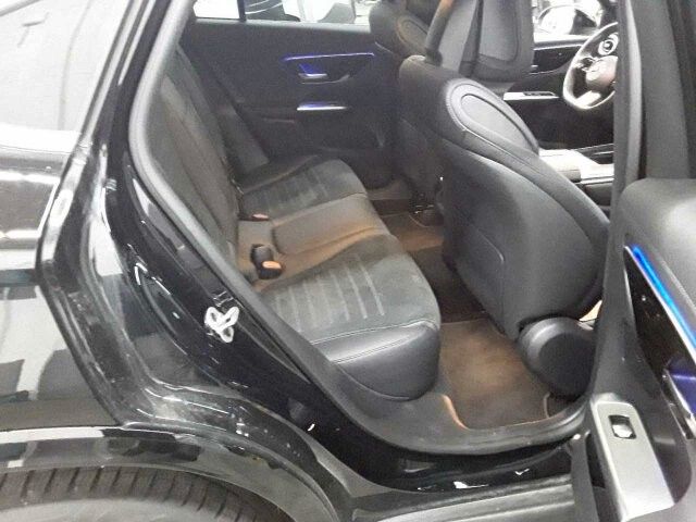 Fahrzeugabbildung Mercedes-Benz GLC 200 4M AMG Distr+360°+Ambiente+Keylessgo+