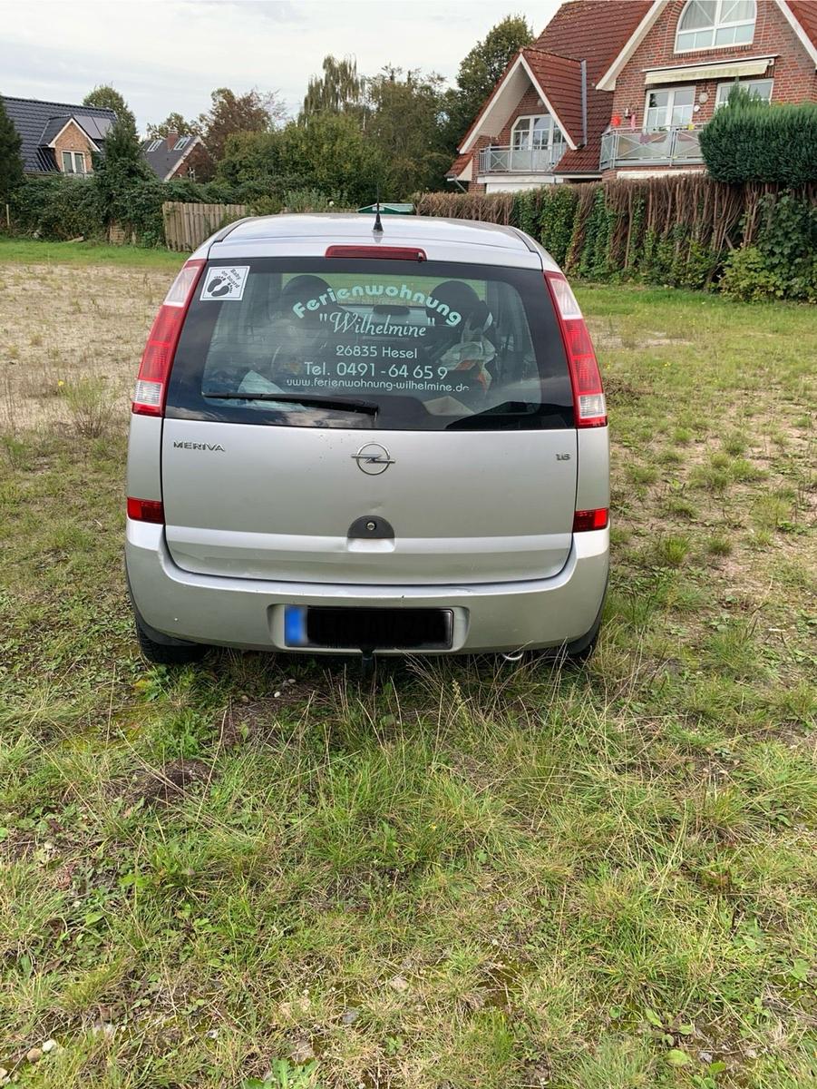 Opel Meriva 2005 — rear view