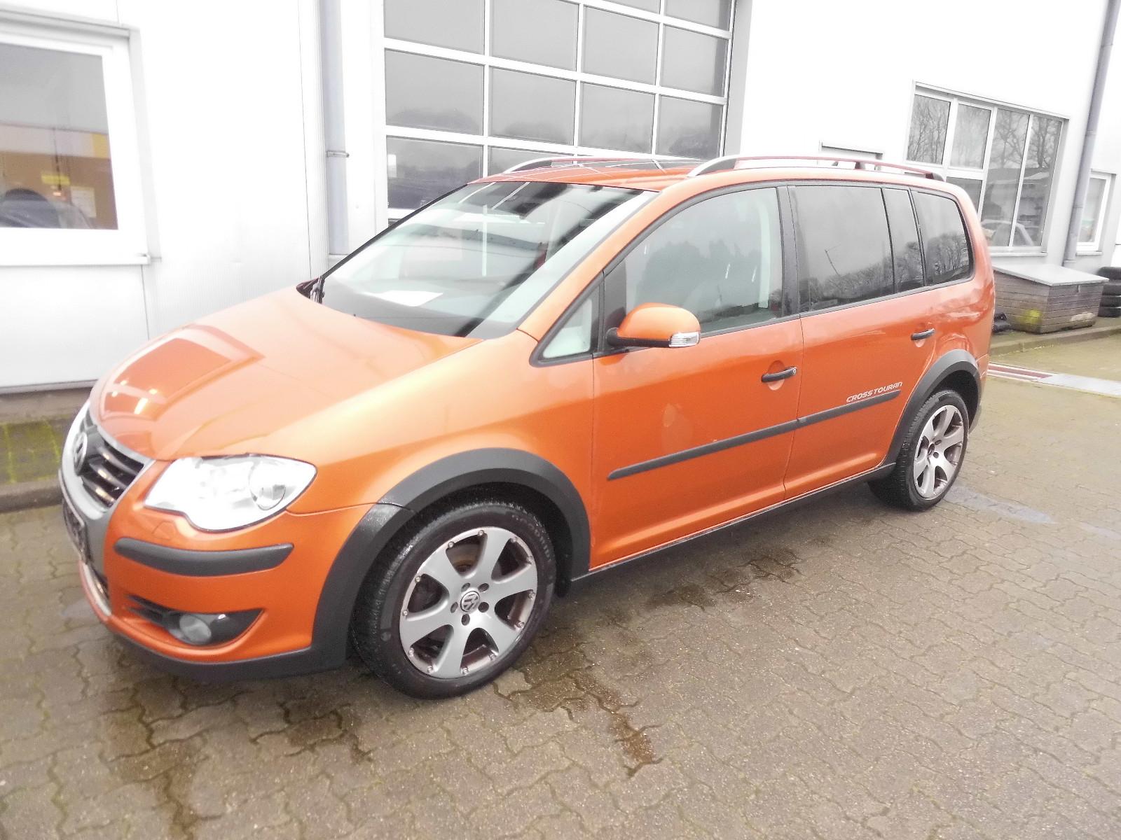 Volkswagen Touran CrossTouran 2.0 TDI 7Sitze TÜV NEU