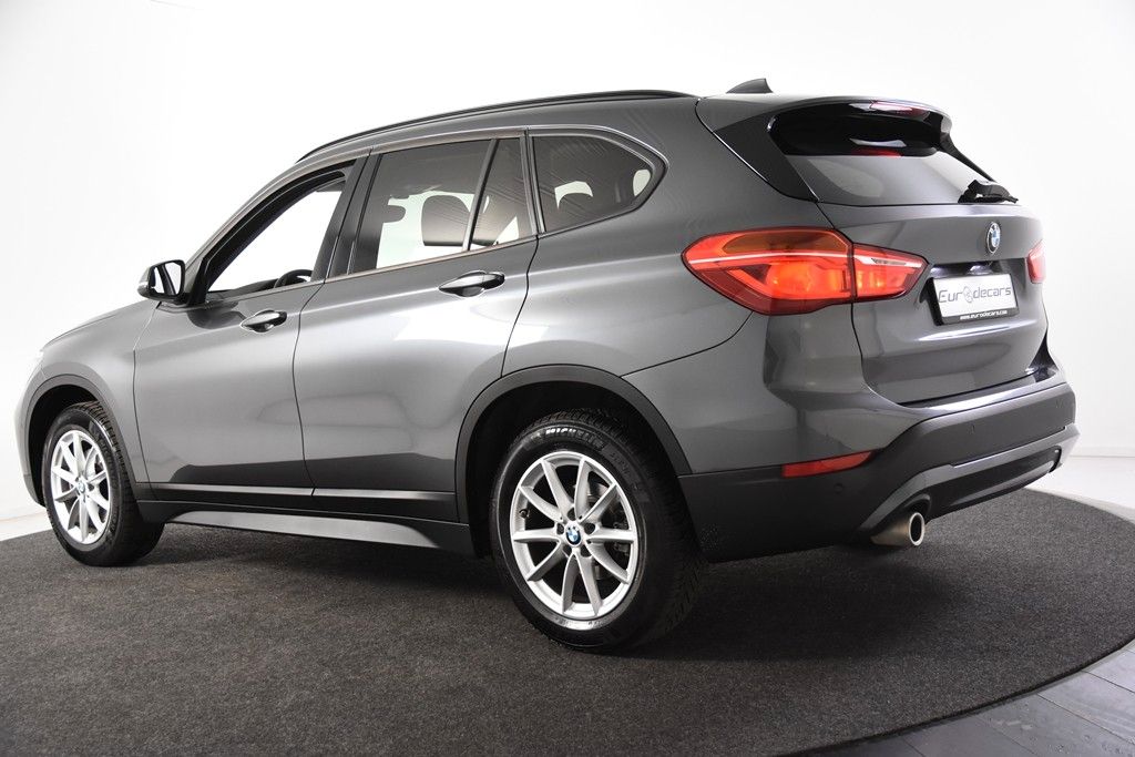 BMW X1 sDrive18i *1.Hand*Navi*Kamera*EHK* foto 27