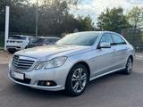 Mercedes-Benz E 200 Lim. CDI BlueEfficiency - Mercedes-Benz E 200: Cdi