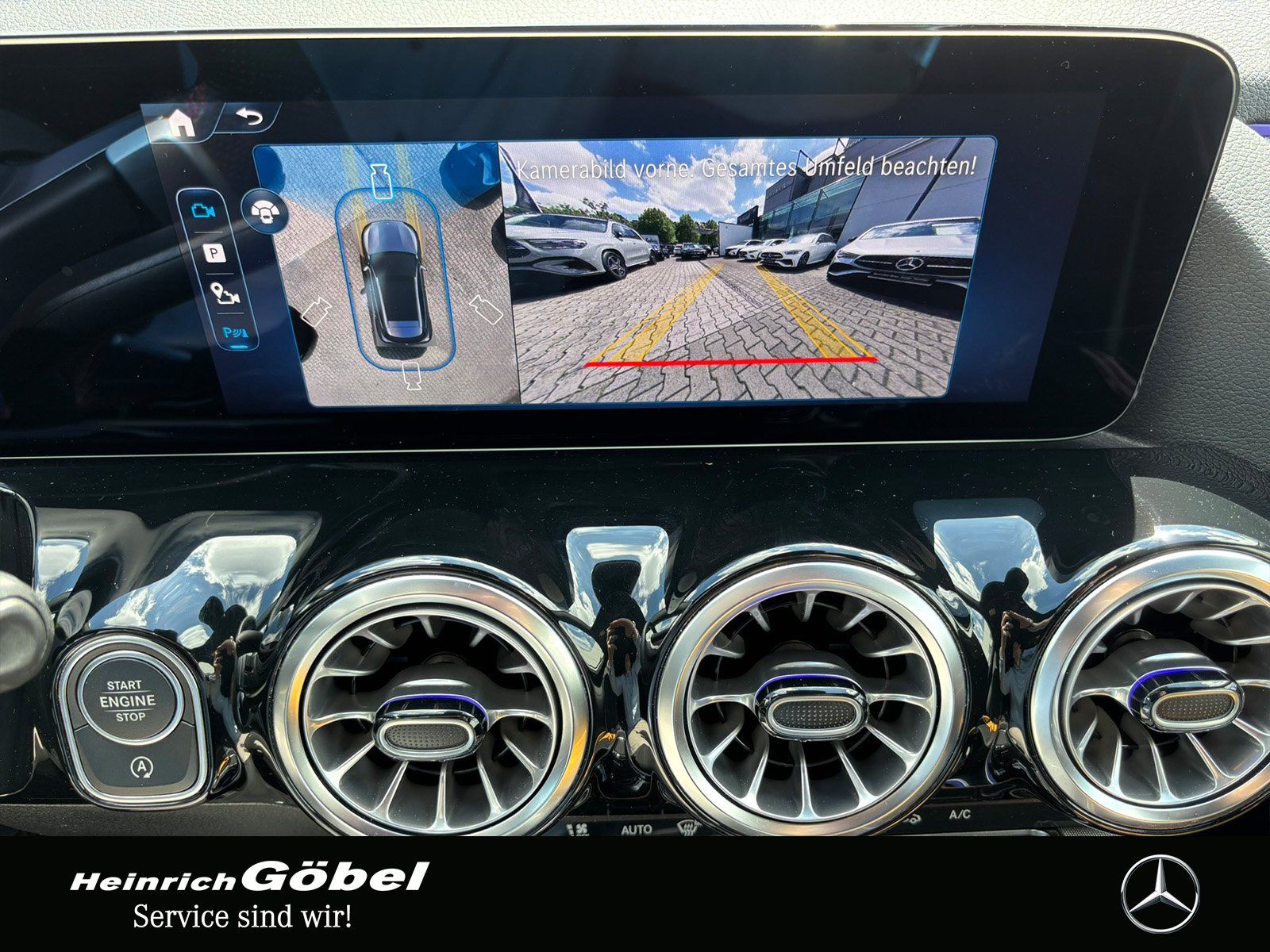 Fahrzeugabbildung Mercedes-Benz GLA 200 AMG*PANO*AHK*APPLE-CARP*360°KA*DISTRONIC