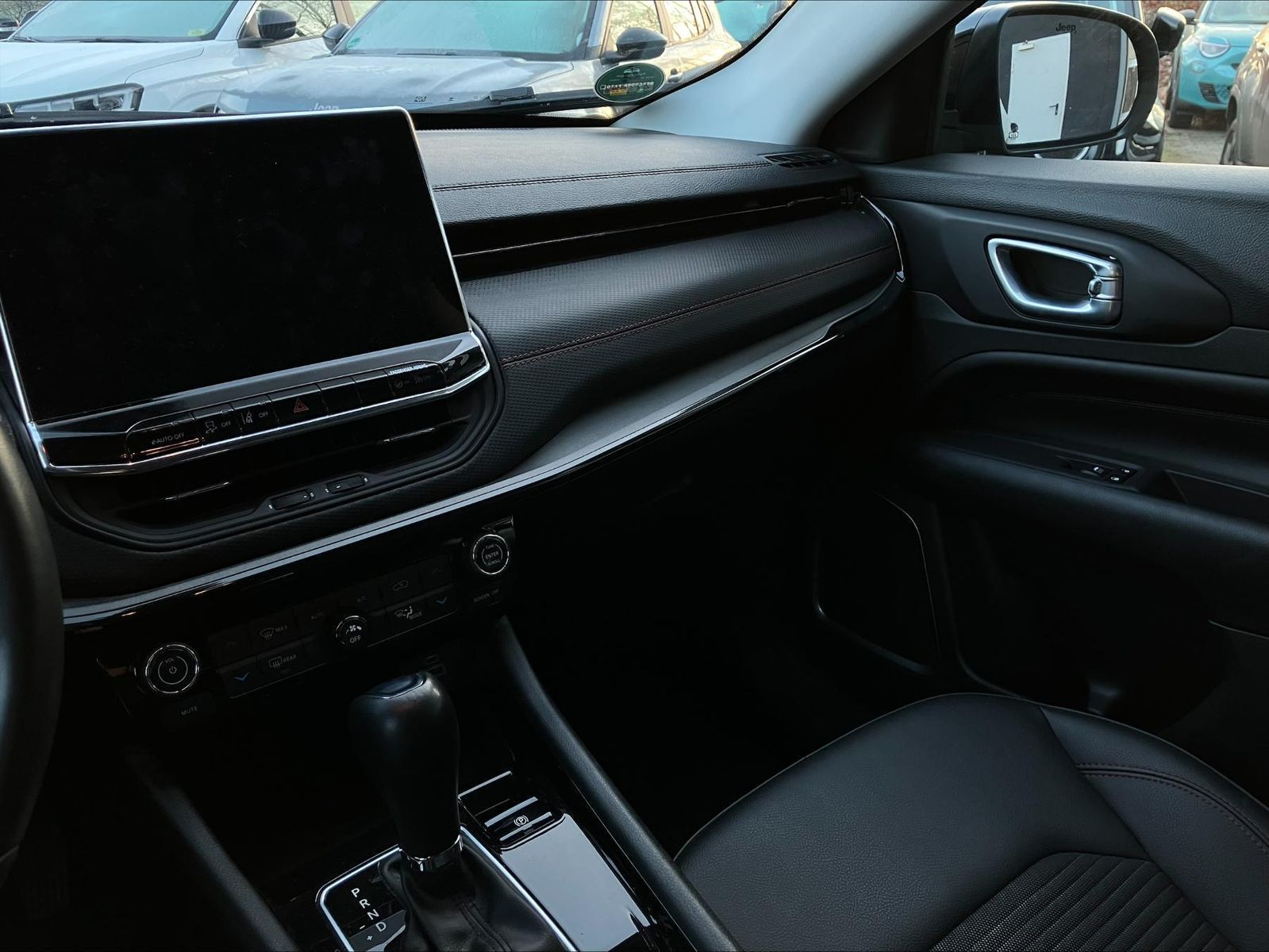 Jeep Compass - Bild 12