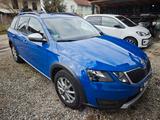 Skoda Octavia Scout 2.0 TDI ,DSG, 4x4 ,AHK, Cam, STHZ