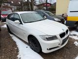 BMW 318 3 Touring 318d*MOTORSCHADEN*KETTE GERISSEN* - BMW: Motorschaden
