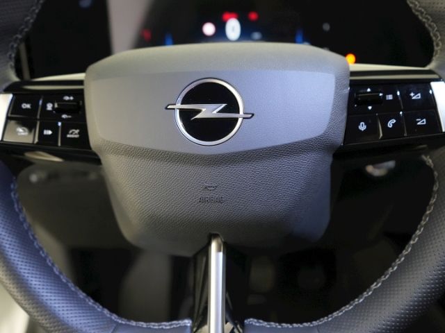 Astra L ST GS+LED LICHT+360 GRAD KAMERA+SITZ-/LE