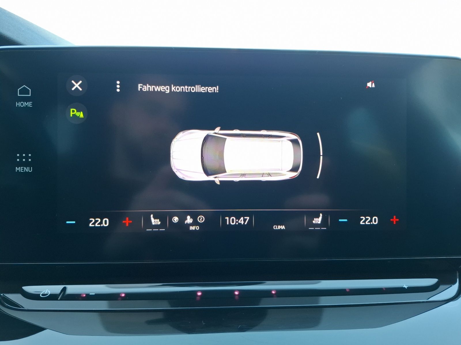 Fahrzeugabbildung SKODA Octavia Combi TDI Sportline DSG LED Navi VC PDC