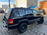 Jeep Auto Jeep Grand Cheeroki - Jeep aus 1995