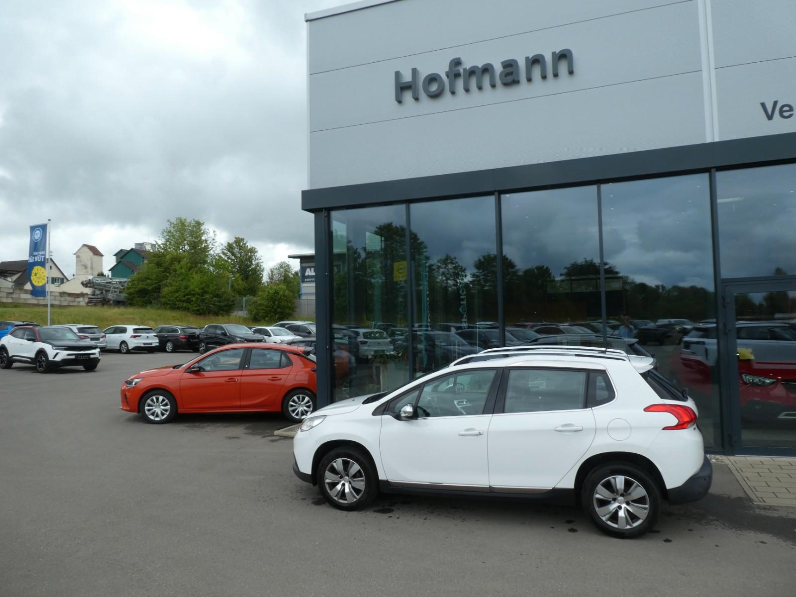Peugeot 2008 Allure Klima, SHZ, PDC, Panorama-D