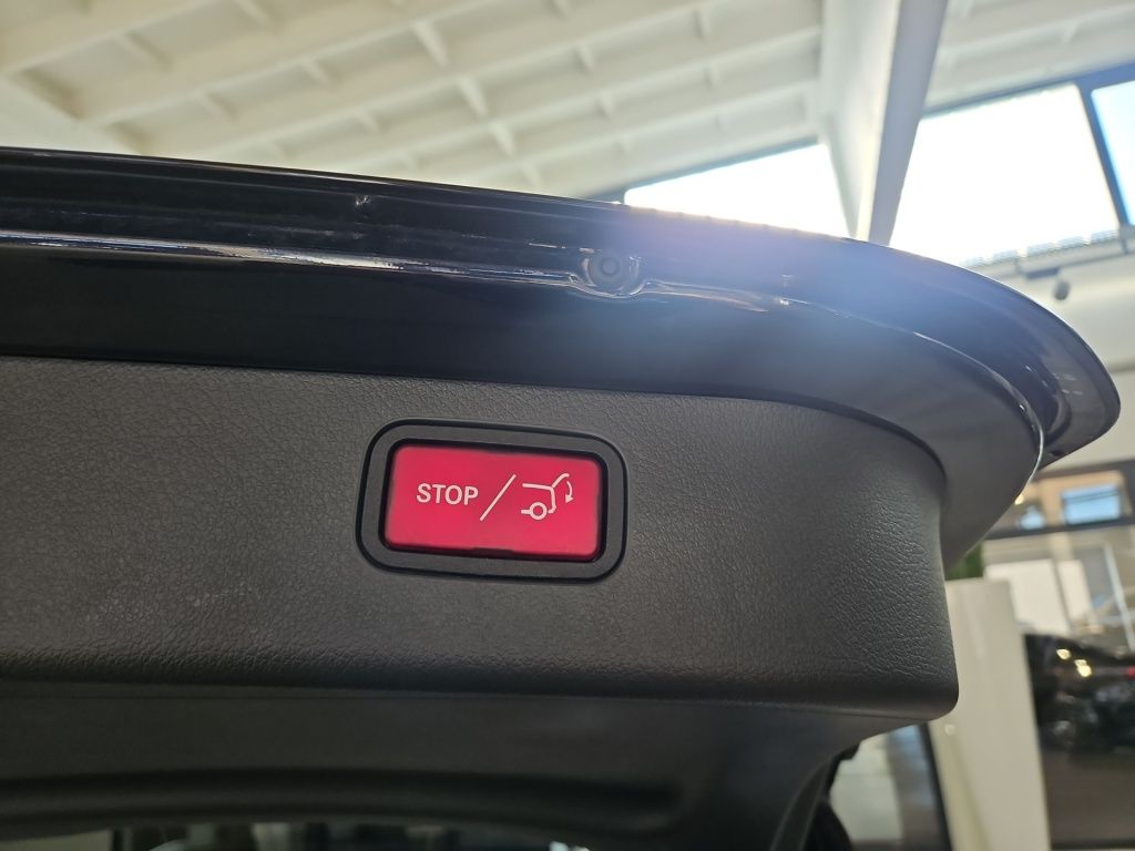 Fahrzeugabbildung Mercedes-Benz C 200 T Avantg. AHK Distronic+ LED KAM