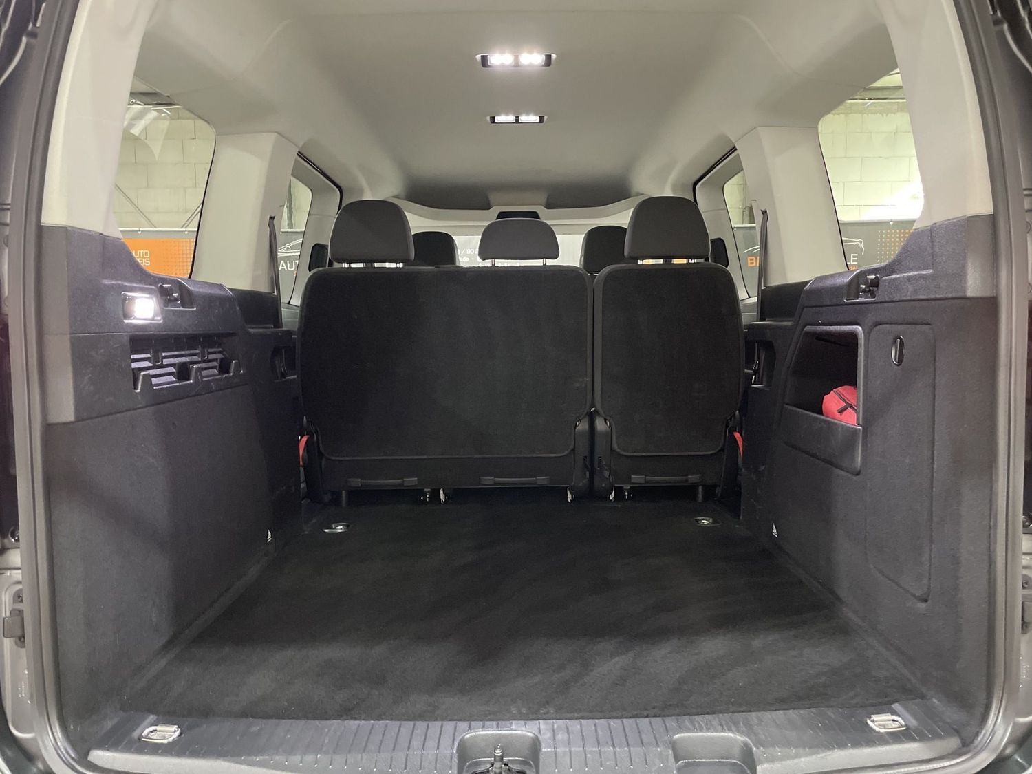 Fahrzeugabbildung Volkswagen Caddy Maxi Live#AHK#Spur#Tempo#PDC#Navi