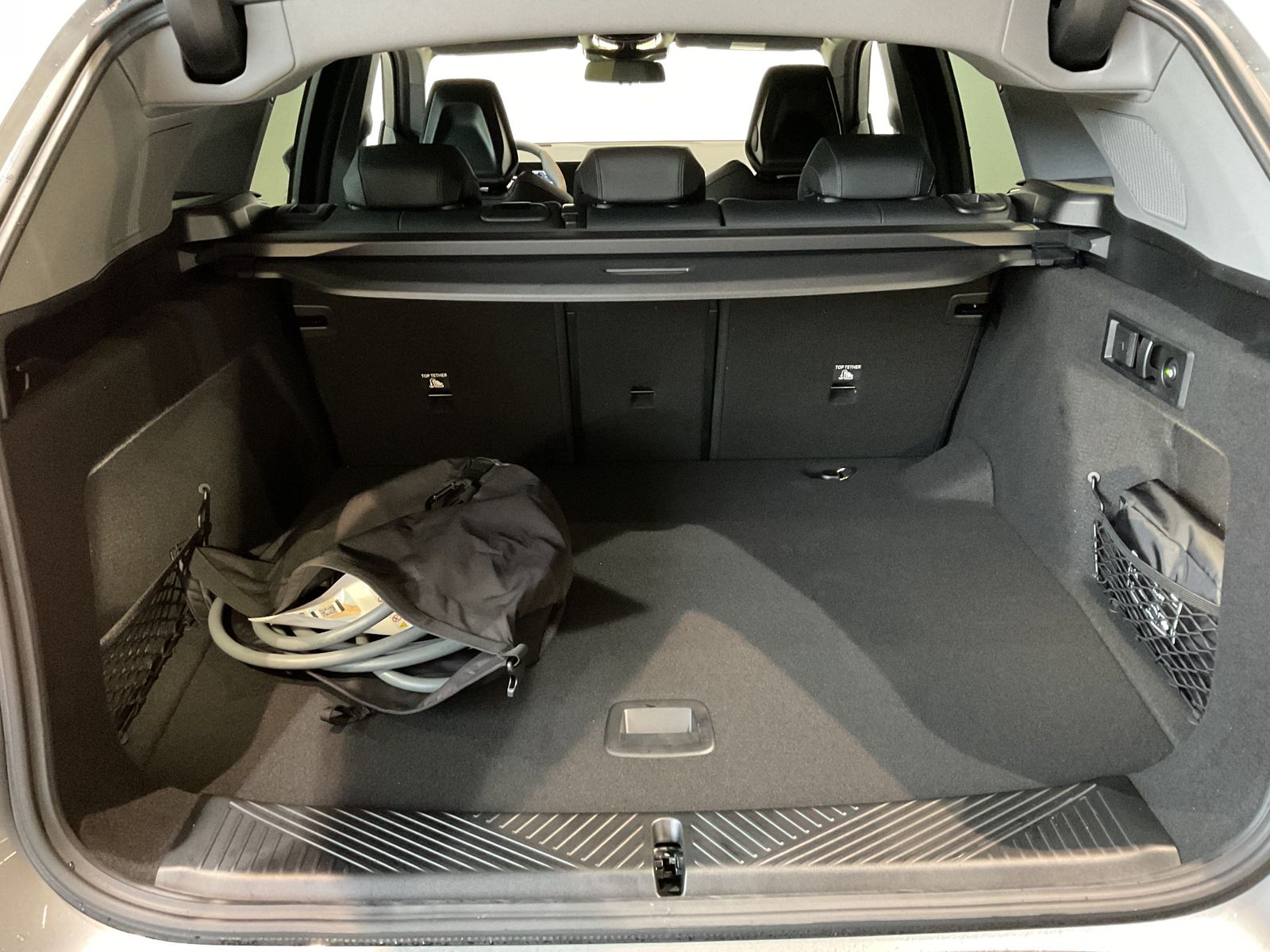 Fahrzeugabbildung BMW X3 30e xDrive Sitzbelüftung, HK Hifi, Sitzhzg. v