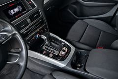 AUDI Q5 3.0 TDI quattro*Komfort*Winter-Paket*PTS*18"