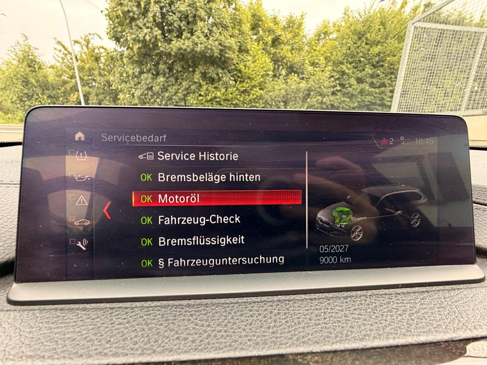 BMW 320i Touring Luxury Line