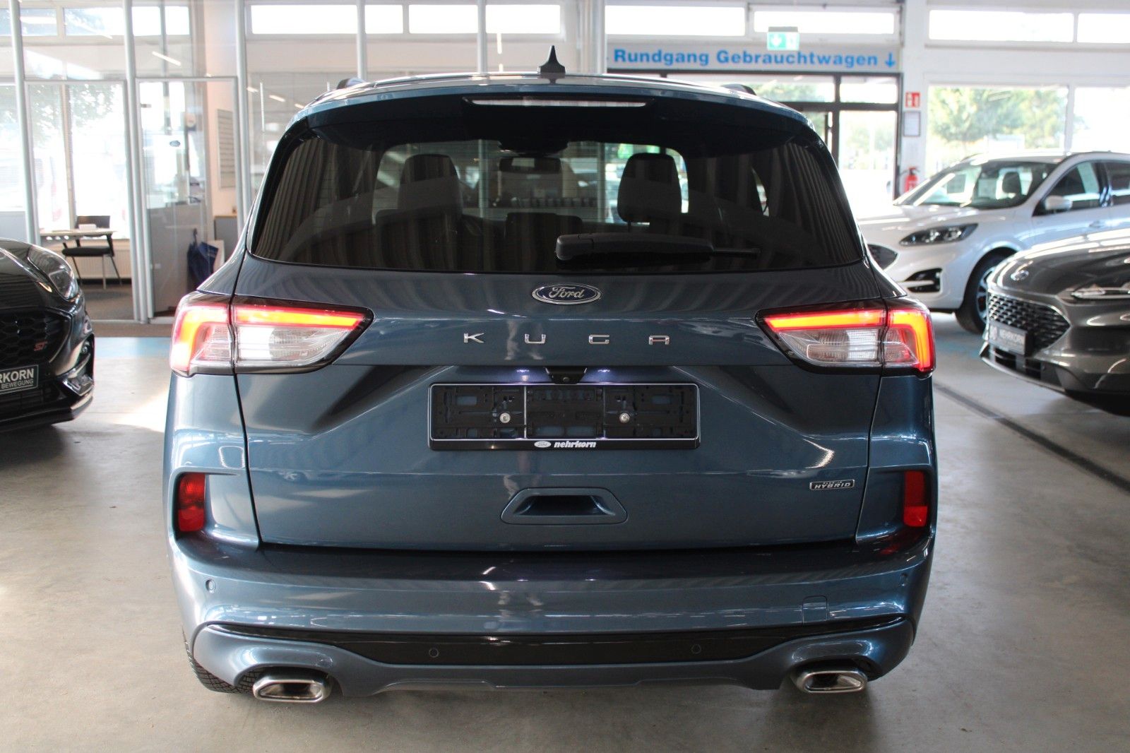 Fahrzeugabbildung Ford Kuga 2.5 PHEV ST-Line X LED B&O HUD ACC WinterP