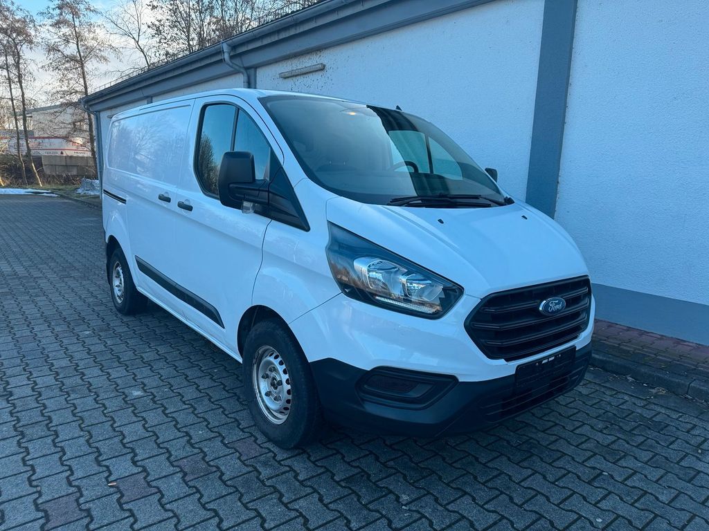 Image of Ford Transit Custom