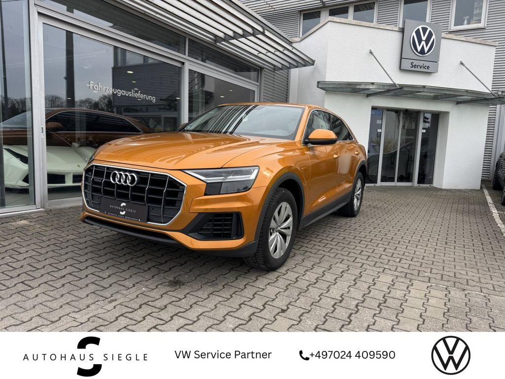 Image of Audi Q8