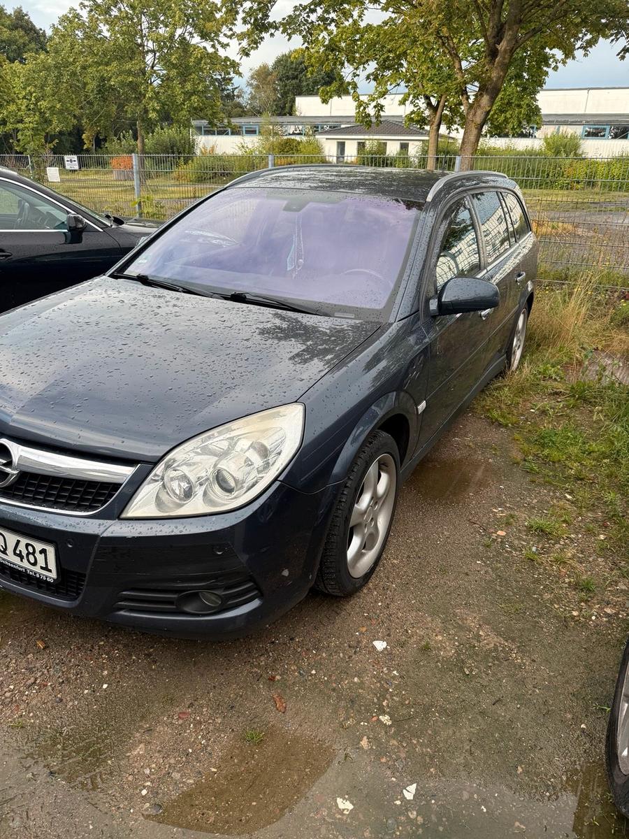 Opel Vectra 2006 — engine 150 HP (110kW)