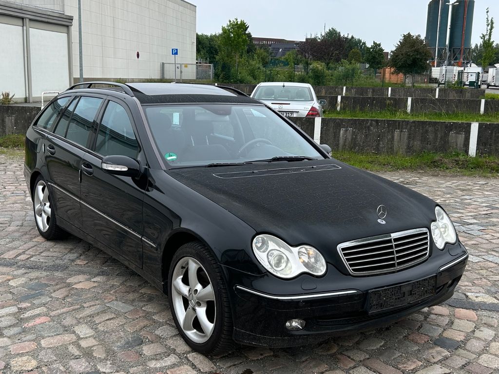 Mercedes-Benz C 220
