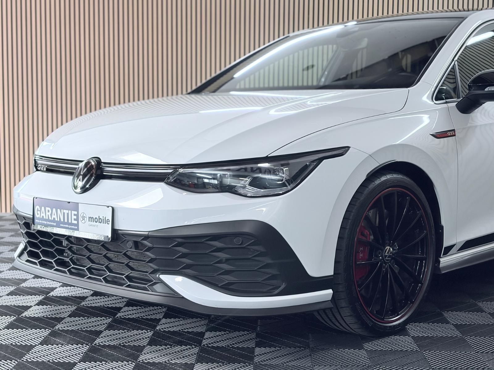 Volkswagen Golf VIII Lim. GTI Clubsport Werksgarantie/ Akra