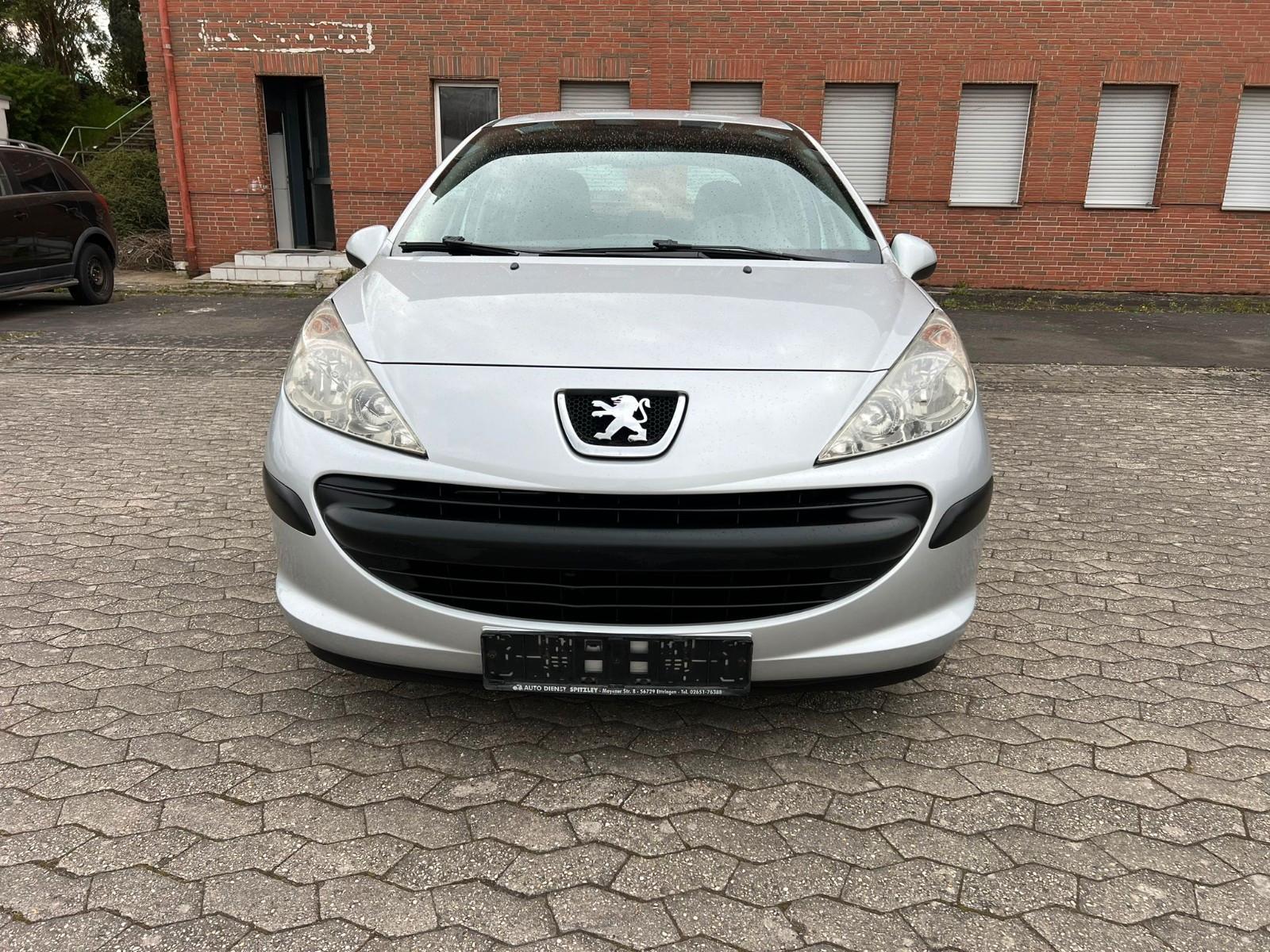 Peugeot 207 Filou