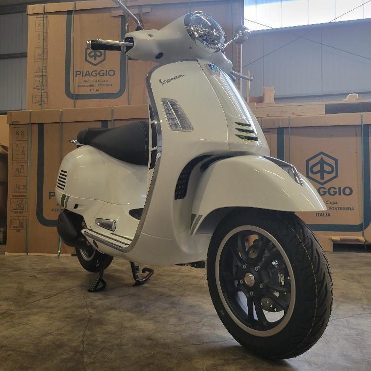 Vespa GTS 310 Super Tech 5 Jahre Garantie !