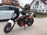 KTM 125 Duke - KTM DUKE 125