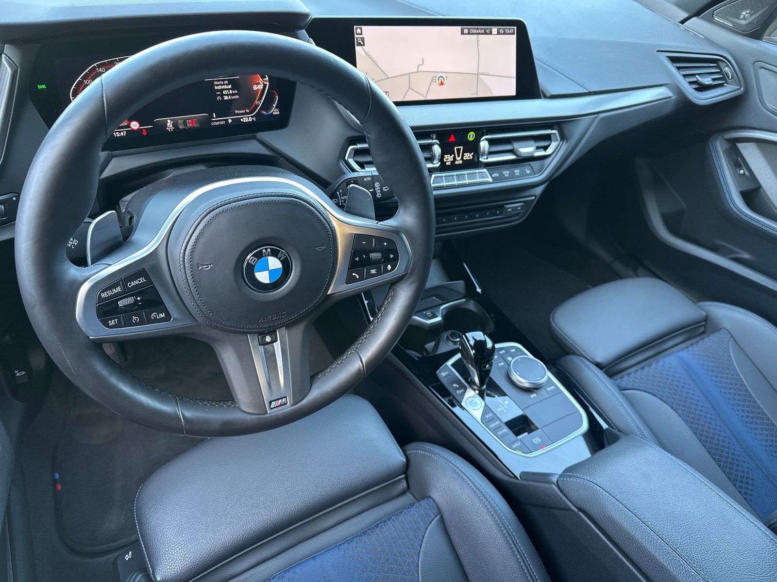 Fahrzeugabbildung BMW 120 d xDrive Aut. M Sport NAV+LED+SHZ+KAM+DAB