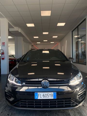 Volkswagen Golf R 2.0 TSI DSG 4MOTION 5p. BMT