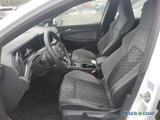 Volkswagen Golf VIII R-Line 1.5 TSI 130PS - Volkswagen Golf: R Ps