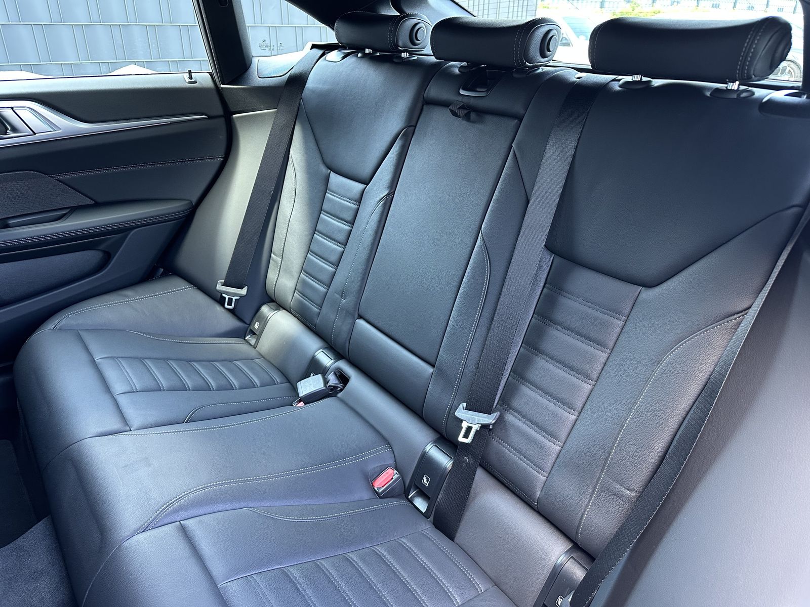 Fahrzeugabbildung BMW 420d Gran Coupé xDrive M-Sport NAV+LED+H&K+KAMER