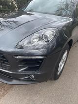 Porsche Macan - - - Porsche Macan Gebrauchtwagen in Hamburg