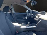 BMW 318 i  Advantage Touring Navi Alu SHZ PDC Temp. - BMW 3er Reihe: 318i