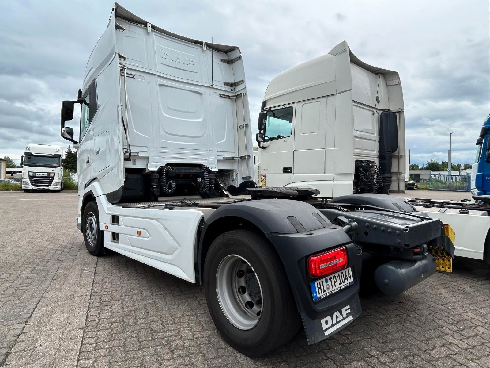 Fahrzeugabbildung DAF 2 Stück XG+ 530 FT SSC NGD E6, Intarder