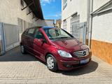 Mercedes-Benz B 170*Automatik*Klima*PDC*Tempomat*SH*2.Hd.*TüV - gebrauchte Mercedes-Benz B 170 aus dem Jahr 2008