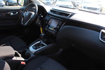 Nissan Qashqai - 2