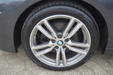 BMW 2 Active Tourer  220 i M Sport Steptronic Leder