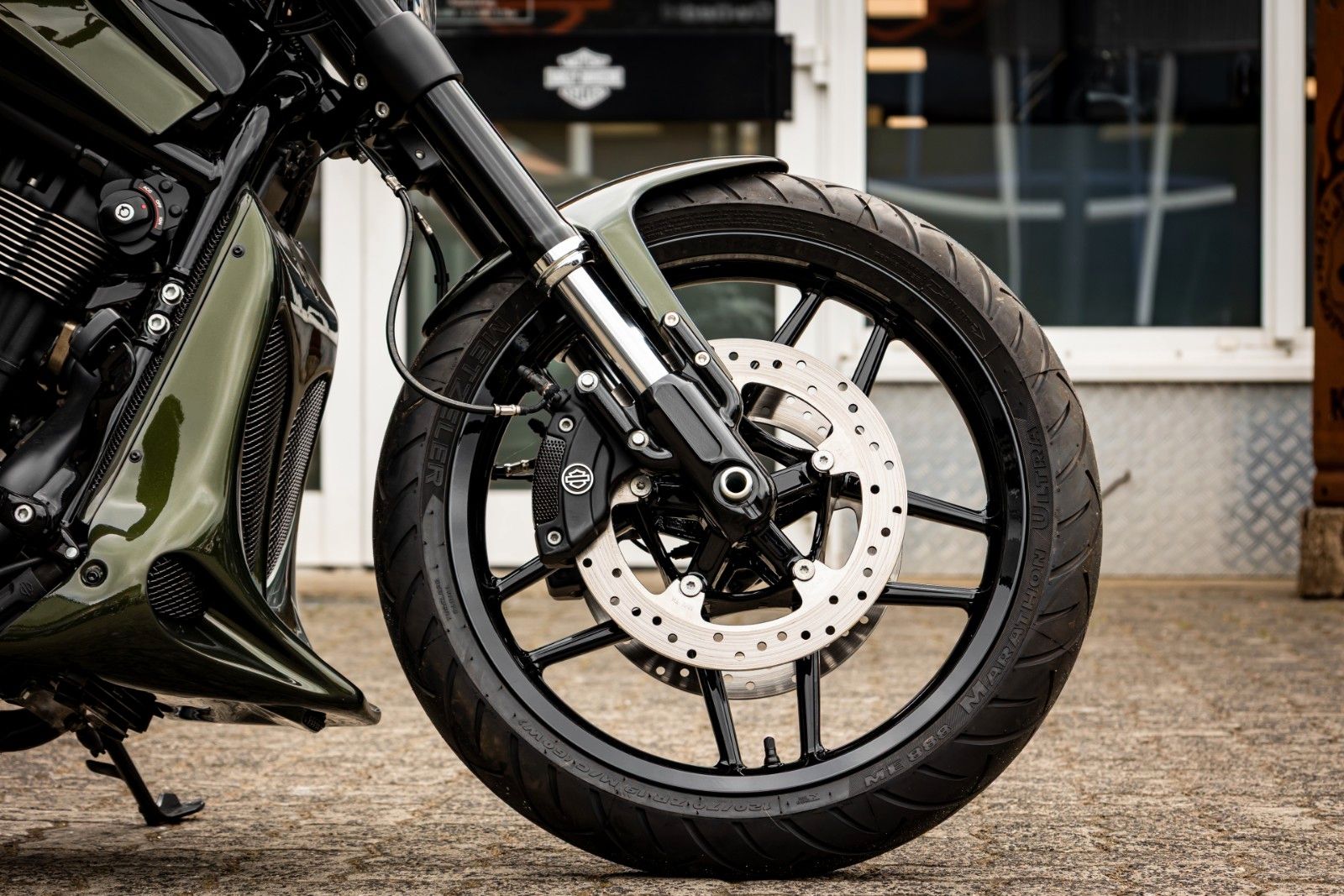 Fahrzeugabbildung Harley-Davidson VRSCDX Night Rod Special - BBC - 280er - Bad Boy