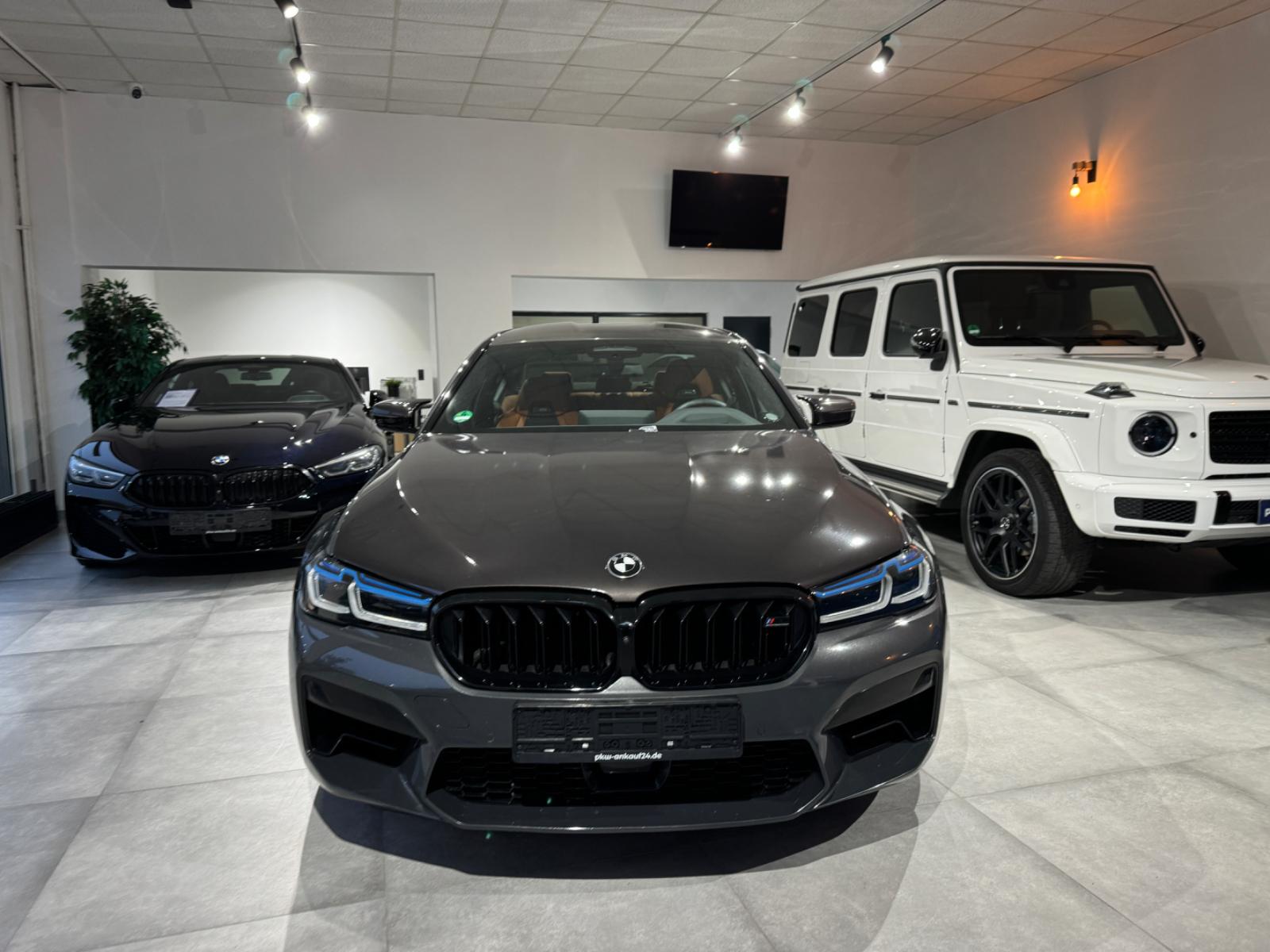 showroom-image-bottom
