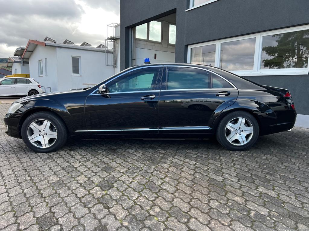 Mercedes-Benz S 600