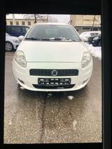 Fiat Punto 1.4 T-Jet 16V Sport Sport - Fiat Punto Gebrauchtwagen in München