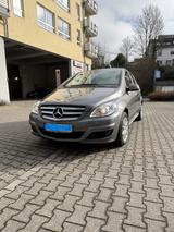 Mercedes-Benz B 170 - - Mercedes-Benz B 170 aus 2008