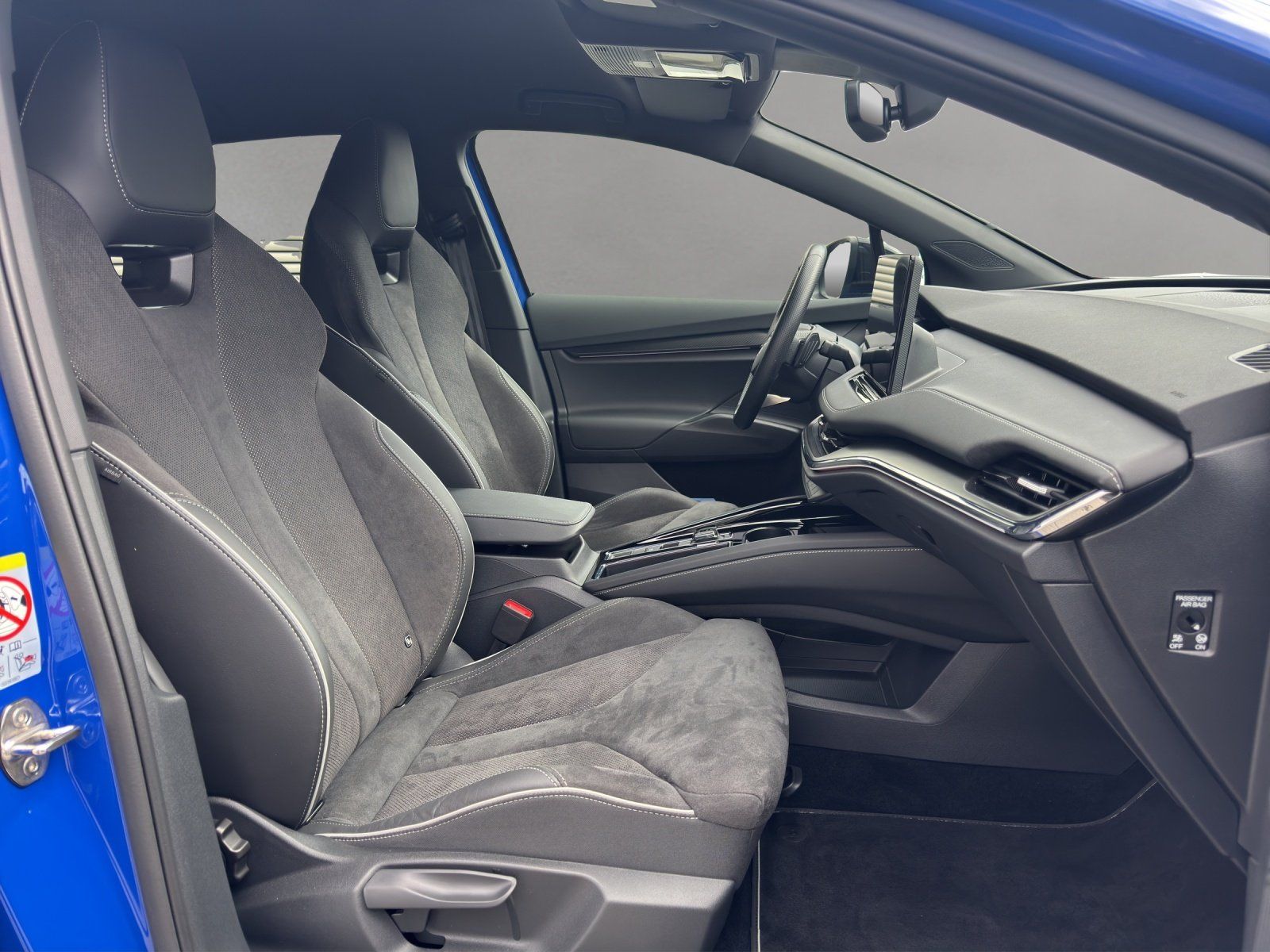 Fahrzeugabbildung SKODA Enyaq 85 Sportline/WÄRMEPUMPE/ACC/KAMERA/MATRIX/