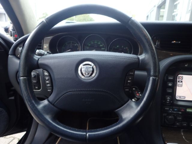 Fahrzeugabbildung Jaguar XJ 6 2.7 Portfolio Facelift Klimasitze Memory Si