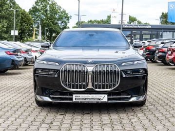 BMW 750 - 9