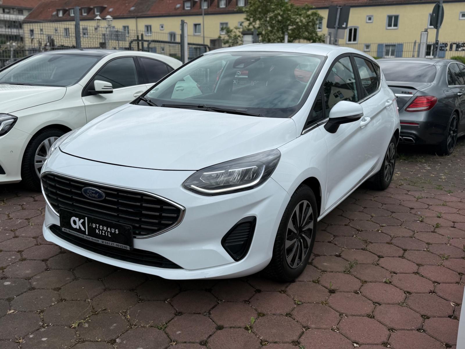 Ford Fiesta Titanium 18000km Top Zutand