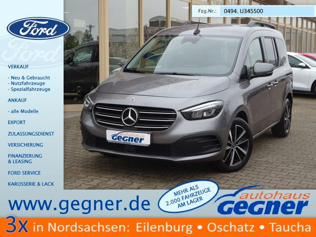 Vorderansicht von MERCEDES-BENZ